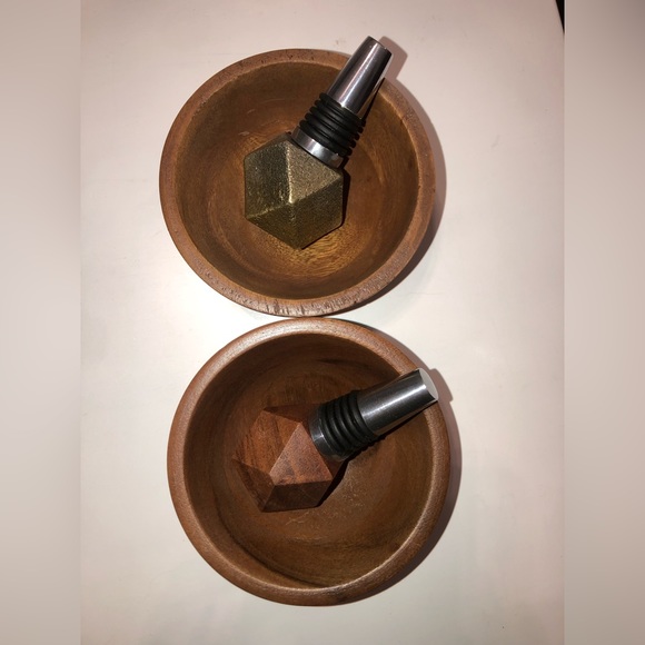 Other - Set of 2 wine stoppers